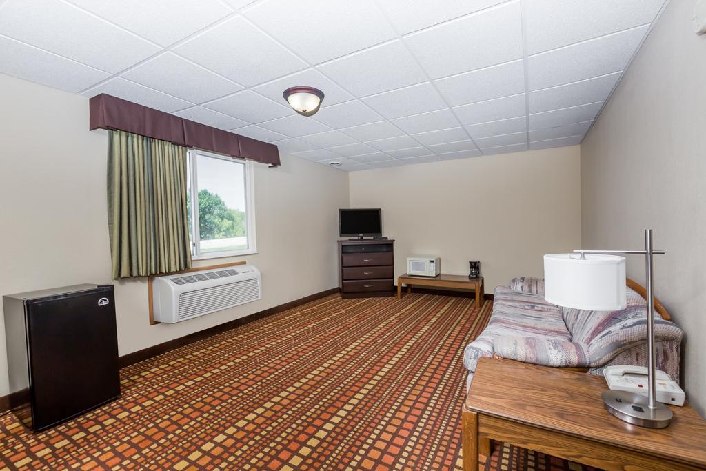 Hotel Super 8 By Wyndham Adair Ia Pokój zdjęcie